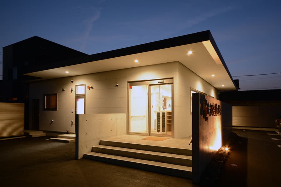 アプローチ夜景